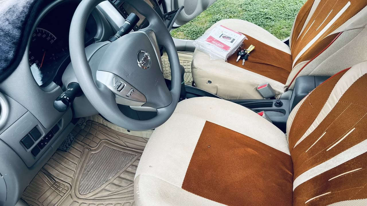 سني هندي 2024
باسمي سنويه وهزه جديد السياره مكفوله عدا الامأشر باحمر صبغ تخم تاير صدر المامي خلفي جديد التحويل مباشر 
رقم اربيل

مكان السياره قضاء العلم 

السعر المطلوب 125

للاستفسار ***********
