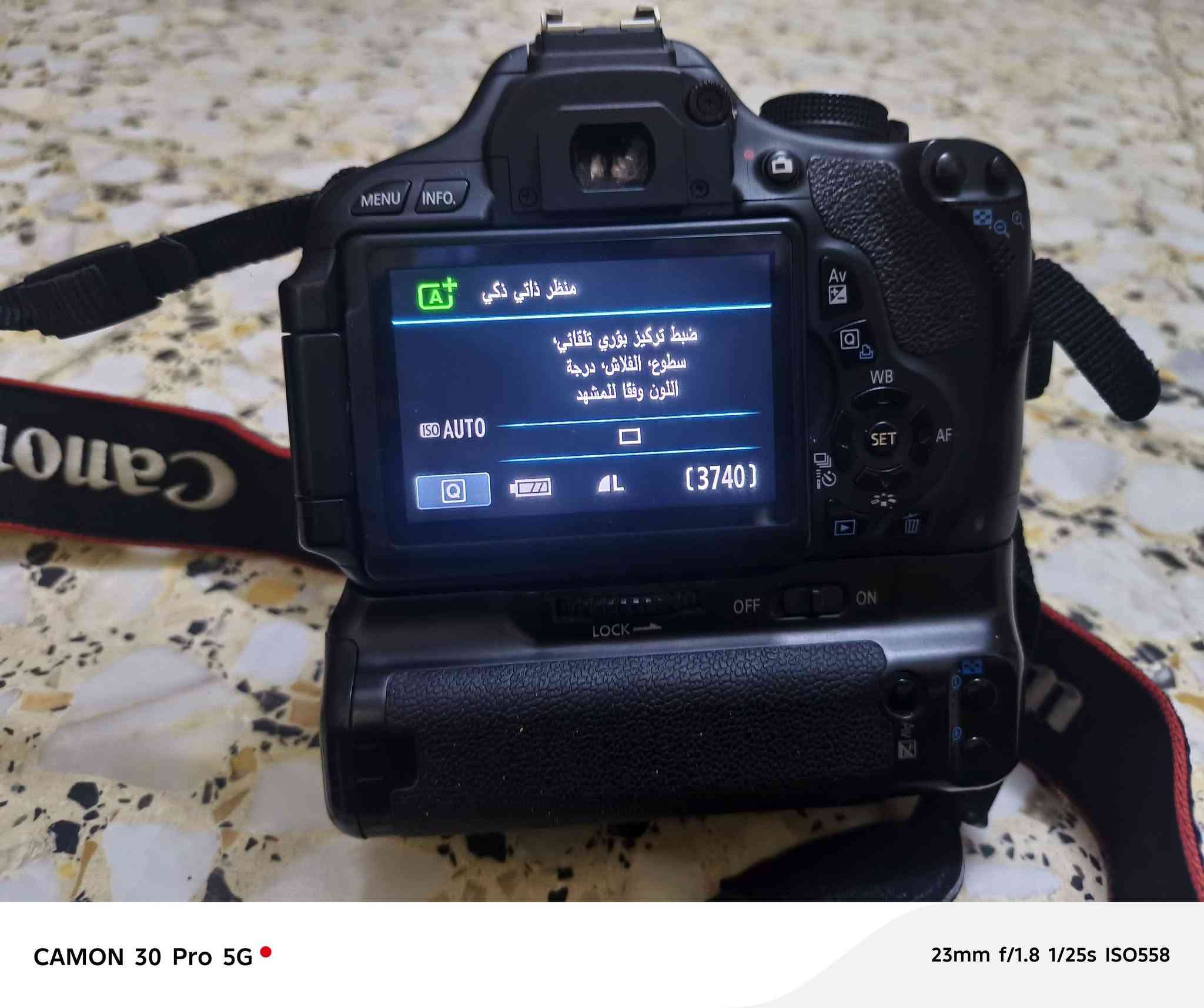 كامره كانون 600D فول فريم للبيع سعر 225 وبيه مجال عنواني بلديات  رقم ***********
