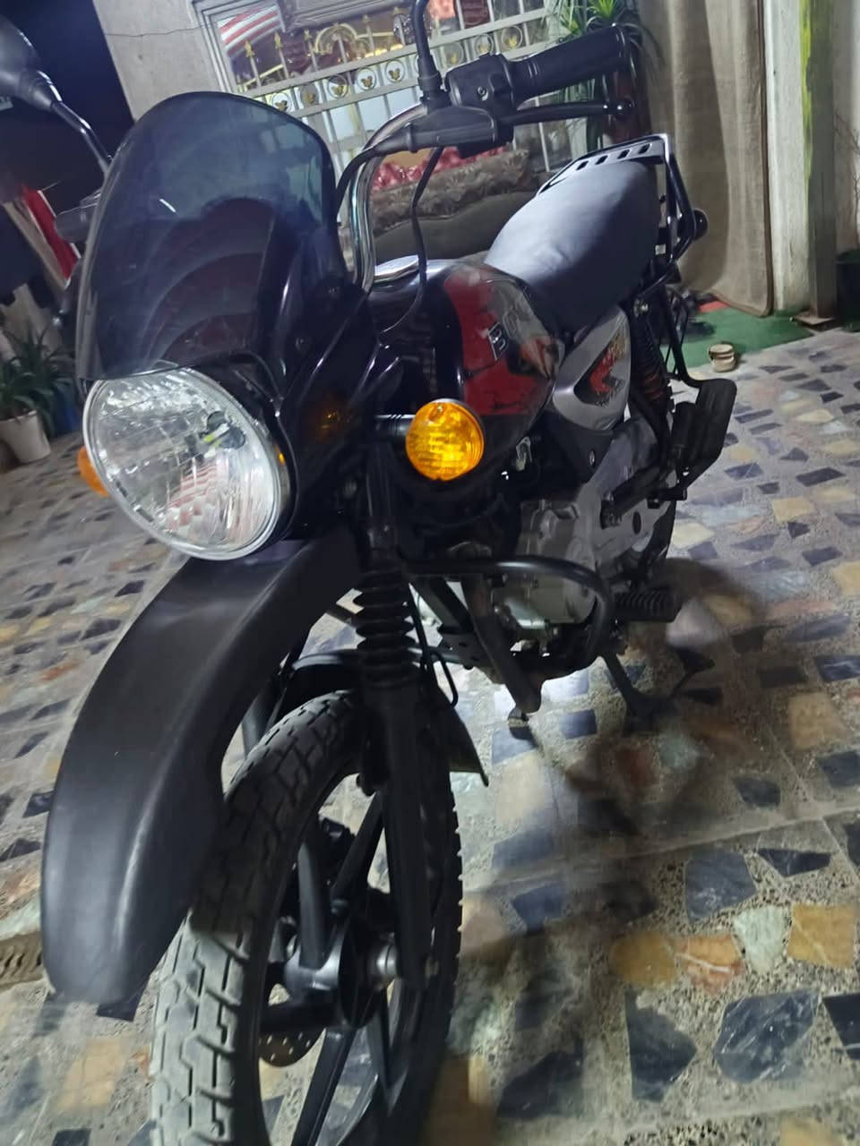 وكسر نضيفة مرقم بغداد بس بيهة خيط تبخير خير من الله دراجة بغداد, العراق


**إذا كنت صاحب هذا الإعلان وتريد حذفه لأي سبب، رجاءا أرسل رسالة إلى الدعم الفني**