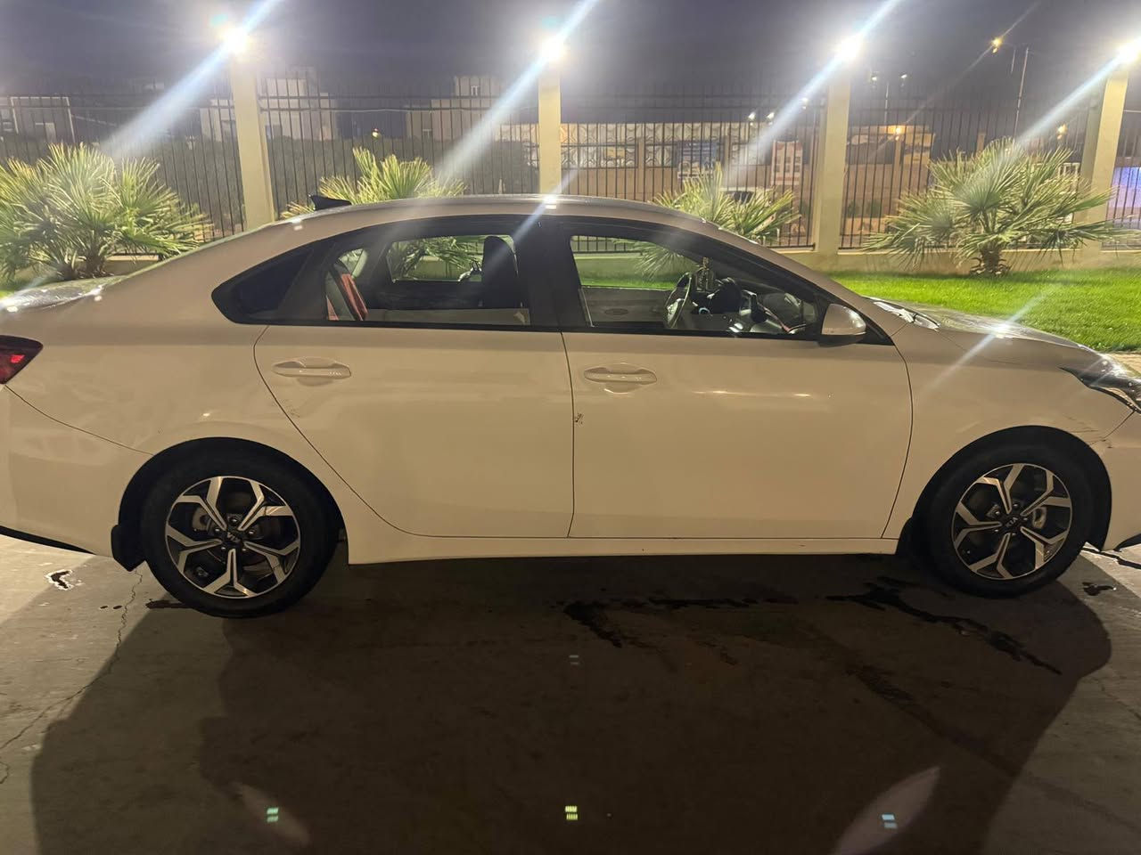 سلام عليكم
واسط الزبيديه 

سياره فورتي ٢٠١٩ امريكي ماشيه ٩٢٠٠٠  ميل  سياره نظيفه  وجاهزه لايت زنون جي تي  تبريد تدفئه صور الحادث مرفقه 👍 سياره مال جناي مكان سياره واسط الزبيديه ✅
مكيننه 2000 دوش 
كير ايتي ام المرغوب 
 اتصال ***********

السعر ١٤٠ بيها مجال بسيط

ملاحظه /سيارة ع وضع الشركه فقط دسكات مبدله بيها واذا اكو كامري موديل ٢٠ فما فوق عادي مراوس
