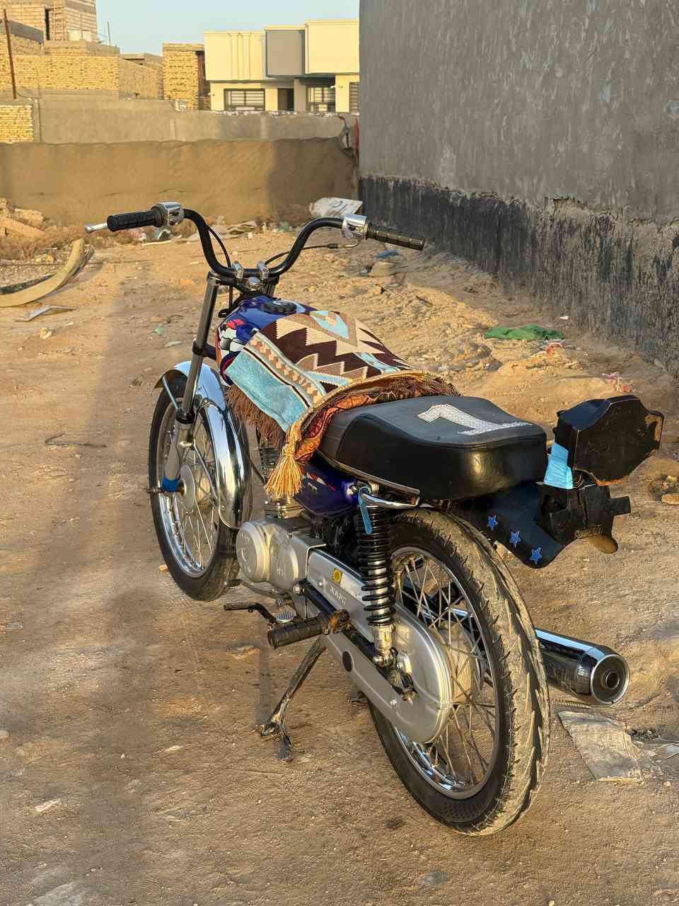 دراجه للبيع شاصي اوراق اصلي 12 مكينه نامه 18 سعر650وبيه مجال للشراي تواصل بس على واتساب ***********
