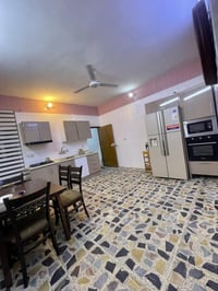 بيت للبيع 90 متر  واجهه 4.5 نزال 20 حي القاهره الاولئ شارع عريض مبين ب...