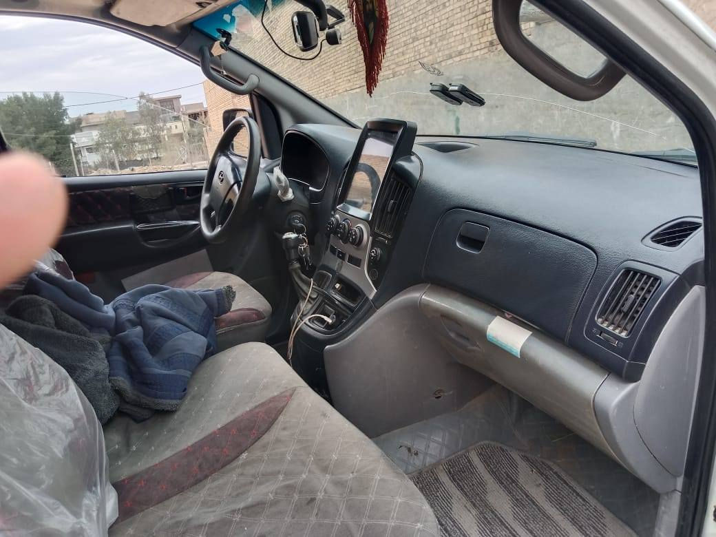 السلام عليكم للبيع ستاركس
موديل 2009 خليجي كفاله عامه 
رقم دولي جديد ب اسمي
تفاصيل اكثر ‏‪***********‬‏
