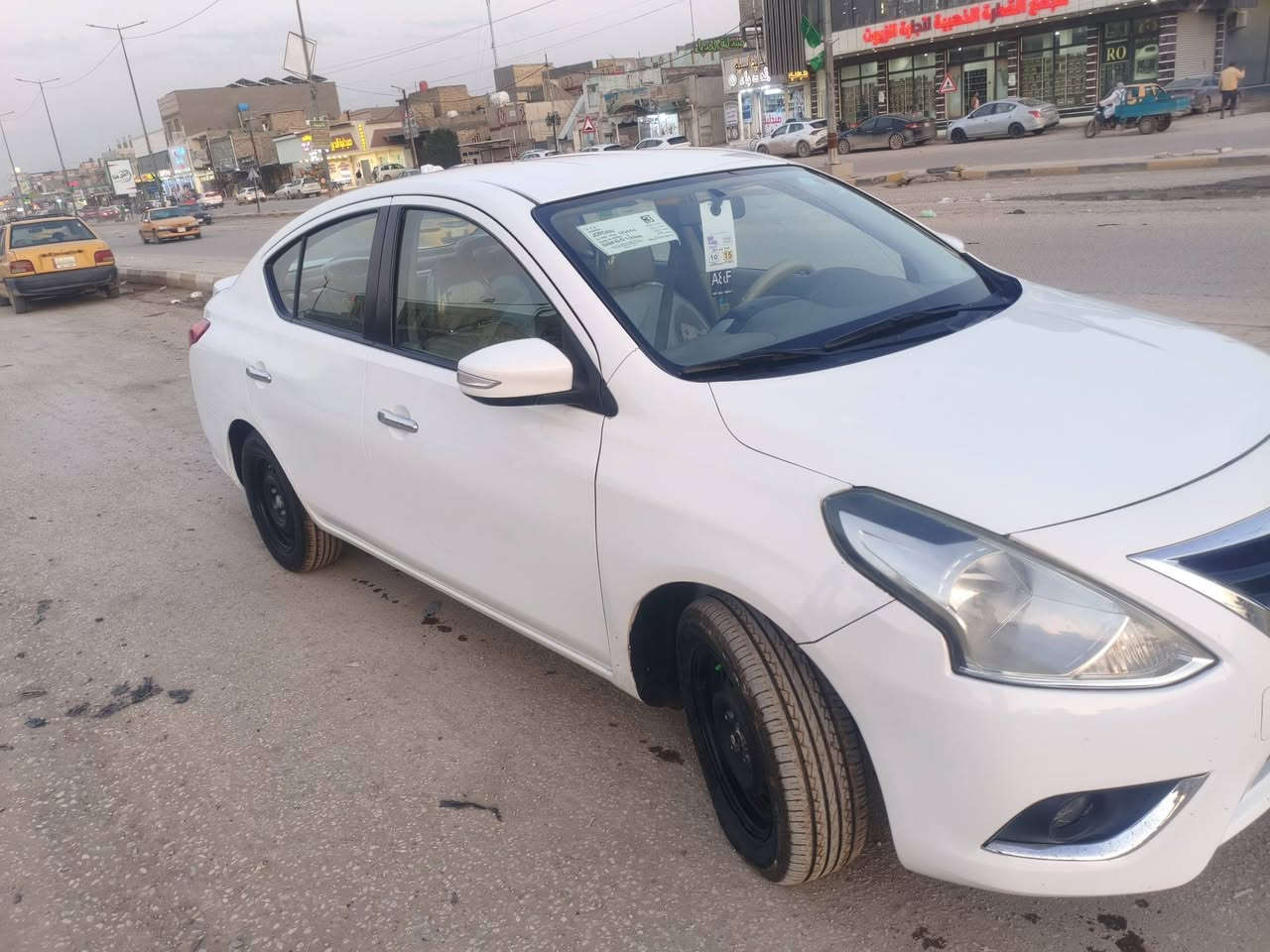 السلام عليكم نيسان صني موديل 2024 مكفولة شرط فحص بيها بارد بلجاملغ الامامي سياره باسم الشركه وكاله تحويل ماشيه 35 جاهزه من كلشي مكان السياره ديوانيه 110$ الاتصال ع الرقم ***********
