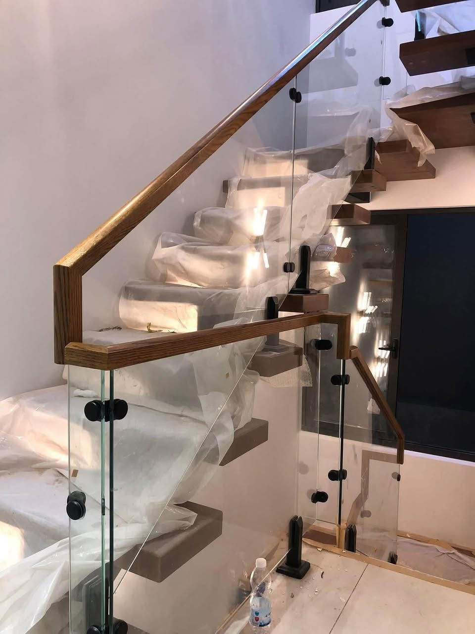 سلام عليكم
معمل ألمنيوم الصرح يقدم أفضل الخدمات لكم 

 

شبابيك مفصلي 6

شبابيك سلايت 7.5

شبابيك سلايت 9.5

ابواب مفصلي 6 

محجر جام 10 ملم مسكرت 

كيرتن وول 

ابواب G60 

شبابيك G60 

ابواب G75 

شبابيك G75 

كل ما عليك هوة الاتصال على الرقم 

ونجيك وين متكون 

*********** متوفر واتساب 

عنوان المعمل بغداد الكاظمية شارع المفيد مقابل العيادة الشعبيه
