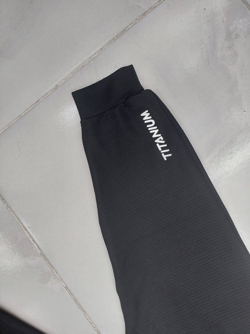 شروة 
تقريبا 1000  قطعة 400 بيطلع سكوبا 600 Ottoman

مقاس. Smlxlxxl 

سعر.   2.50$


**إذا كنت صاحب هذا الإعلان وتريد حذفه لأي سبب، رجاءا أرسل رسالة إلى الدعم الفني**