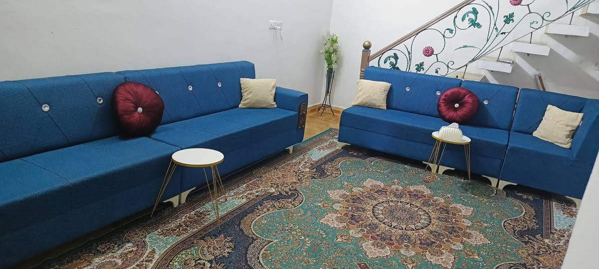 تخم ديوان عشر مقاعد جديد مستخدم فقط شهر واحد
السعر ب 300 الف 
بعقوبة. التحرير
للاسفسار مراسلة الصفحة او الاتصال
***********
