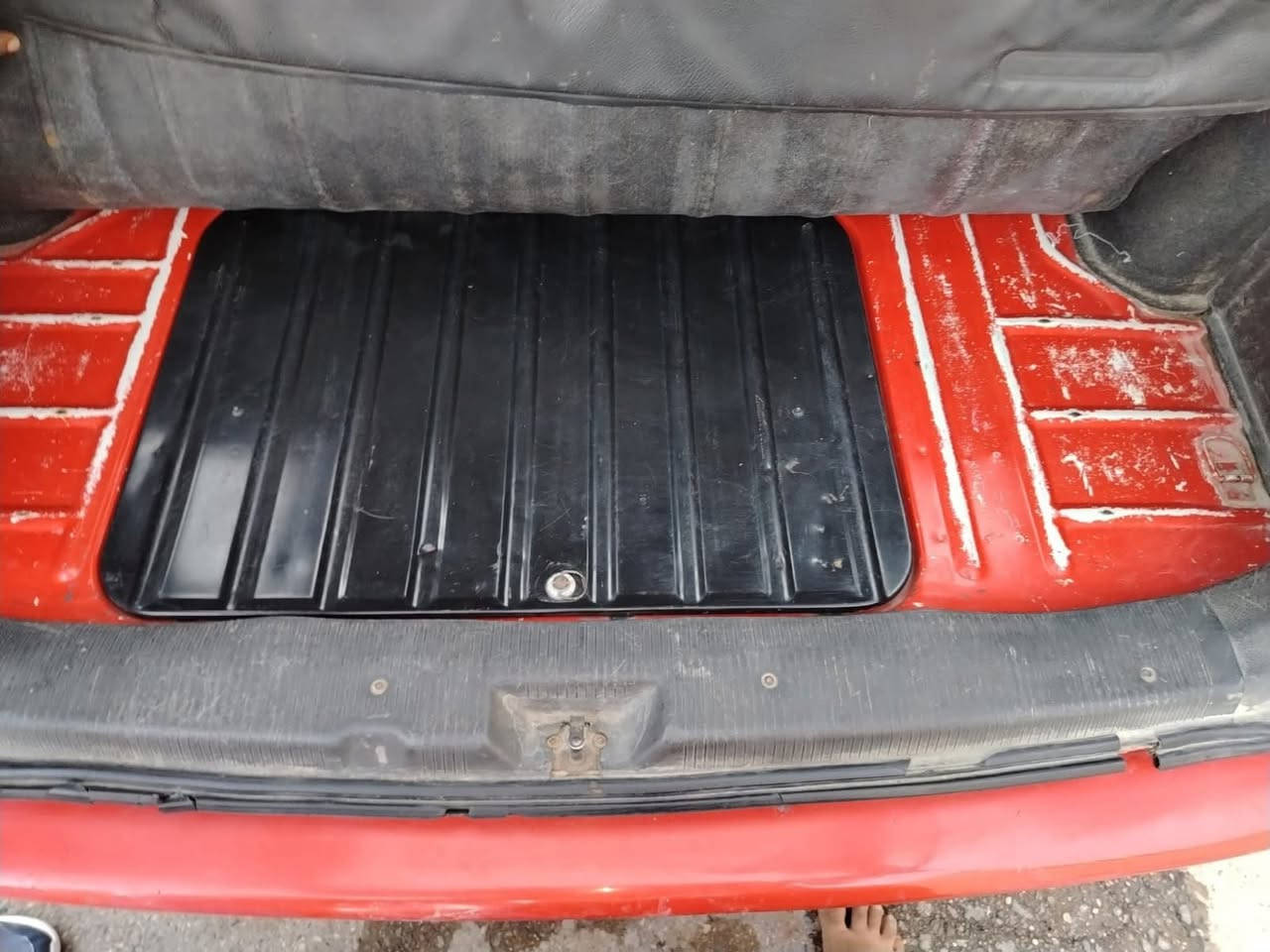 استرا ستيشن موديل1995محرك 1800كير توماتيك  كلو شرط طخم امامي وخلفي جديد طخم تايرات جديد السيارة جاهزه رقم بغداد مشروع وطني سنويه 27 الشراي بي خير ويدلل للأستفسار الأتصال على الرقم ***********كورك***********
