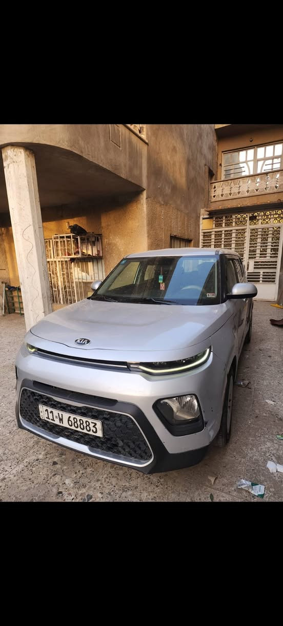 السلام عليكم ورحمة الله
للبيع.            كيا صول.          موديل 2020    وارد أمريكي
             الحادث موثق في الصور ايرباك ستيرن

الممشى 33الف
     مكانها بغداد الامين الثانية
السعر _____124_____بيها5مجال


**إذا كنت صاحب هذا الإعلان وتريد حذفه لأي سبب، رجاءا أرسل رسالة إلى الدعم الفني**