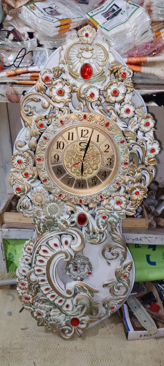 غراض للبيع وباسعار مناسبة جداً تناسب ذوي الدخل المحدود ويدلل الشراي المكان كركوك  منطقة واحدحزيران للاستفسار الاتصال على الرقم ***********
