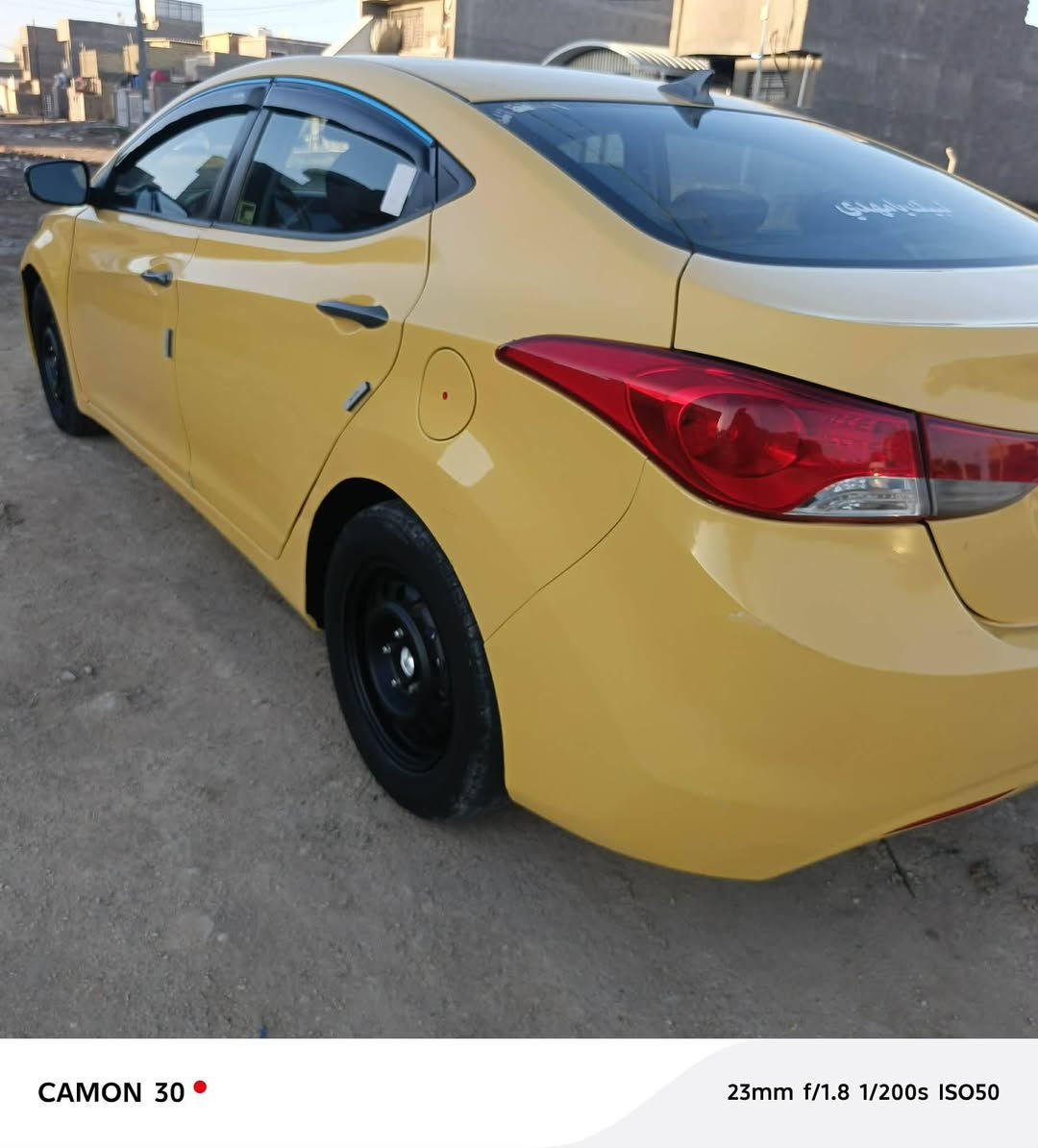 سلام عليكم انتره 2013 امريكيه فول عدا البصمه فتحه اشاير مري كشر كهرباء تدفئه كشنات محرك دوش. حادث بس بنيد فقط سياره ليبل واحد. كير محرك. جدد تخم تاير تبريد. سياره جاهزه على اخر حبايه  بسمنا رقم بغداد نكليزي. سعر 98 وبيه مجال. ***********.  سيارة  بالحله.
