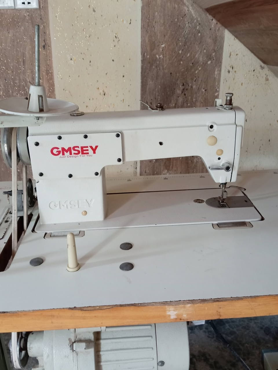 السلام عليكم مكينة لبيع نضافه فول سعر 250  وبيهة مجال رقم *********** متواجد واتساب
