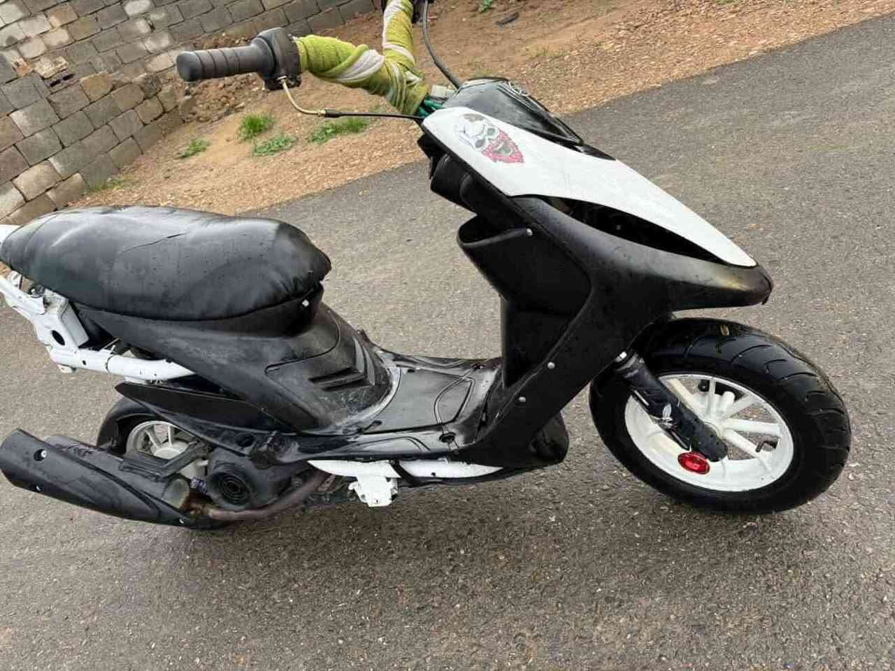 السلا۾ عليڪم 
للبيع 🖐🏻
ماڪس عدله بوشه 49 بلاد 
وياله رياضي 
صلنصه FM
السعر 350 وبيها مجال 
مڪاني ديالئ ڪنعان 
شراي يتفضل خاص 
۾/ڪفراتها وياها وقباقه اشاير وبڪلايت


**إذا كنت صاحب هذا الإعلان وتريد حذفه لأي سبب، رجاءا أرسل رسالة إلى الدعم الفني**