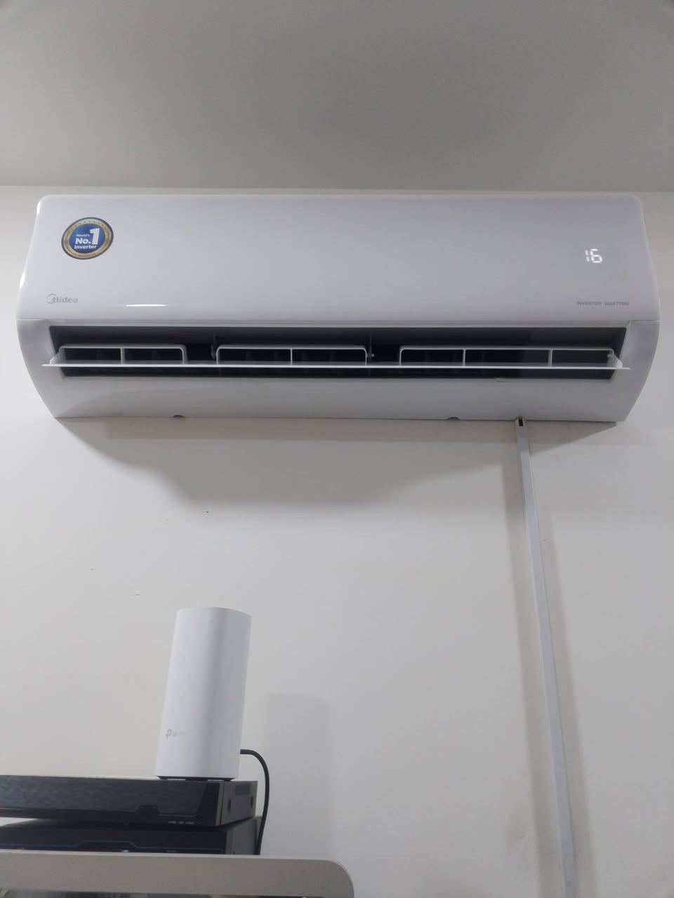 تم وبحمد الله 
تجهيز وتنصيب 3 سبالت  ميديا في حي الجهاد 
مع اضافة بوري لكل سبلت 4 مترات عن طريق اللحام 
وضمان العمل 3 سنوات وضمان السبلت 5 سنوات من شركة تكييف 
اخوكم الفني حسين الحسناوي 
*********** واتساب
