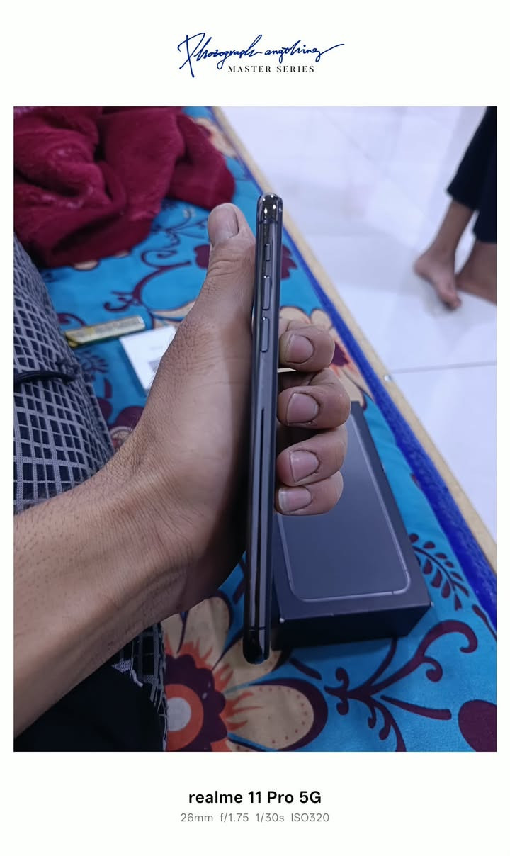 سلام عليكم  11 برو ماكس للبيع ذاكرة 256 بطاريه 74 بلاديه شحنه كلش زين ملحقاته ويا مبدل شاشه فقط مكاني بعقوبه (***********)
