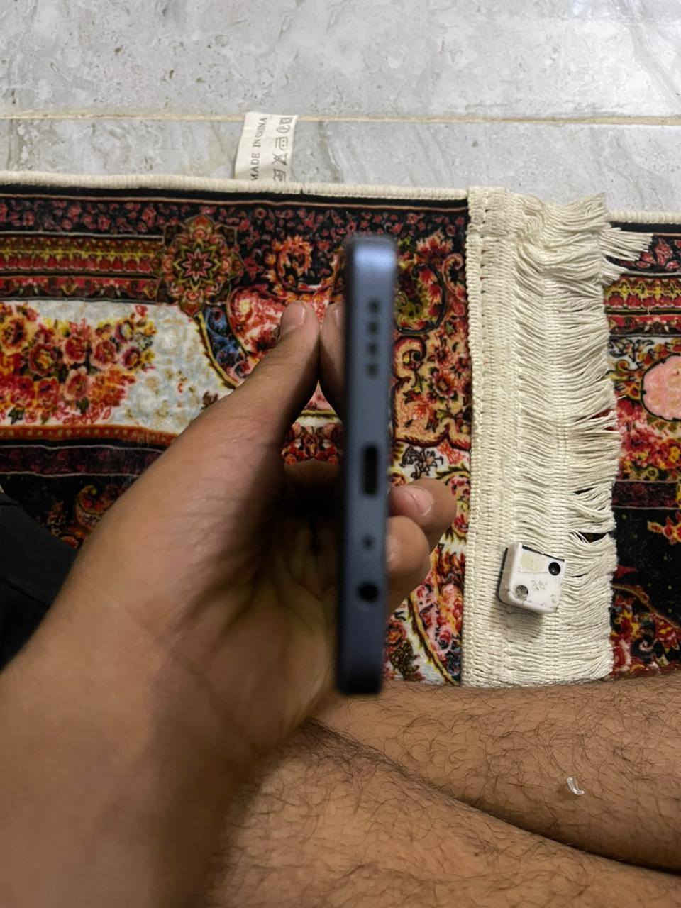 السلام عليكم جهاز realme C63 جهاز مستخدم قليل ذاكره 128 جهاز بي فطر بل شاشه ما ماثرر عله المس سعر الجهاز 110 وبي مجال قليل ***********
