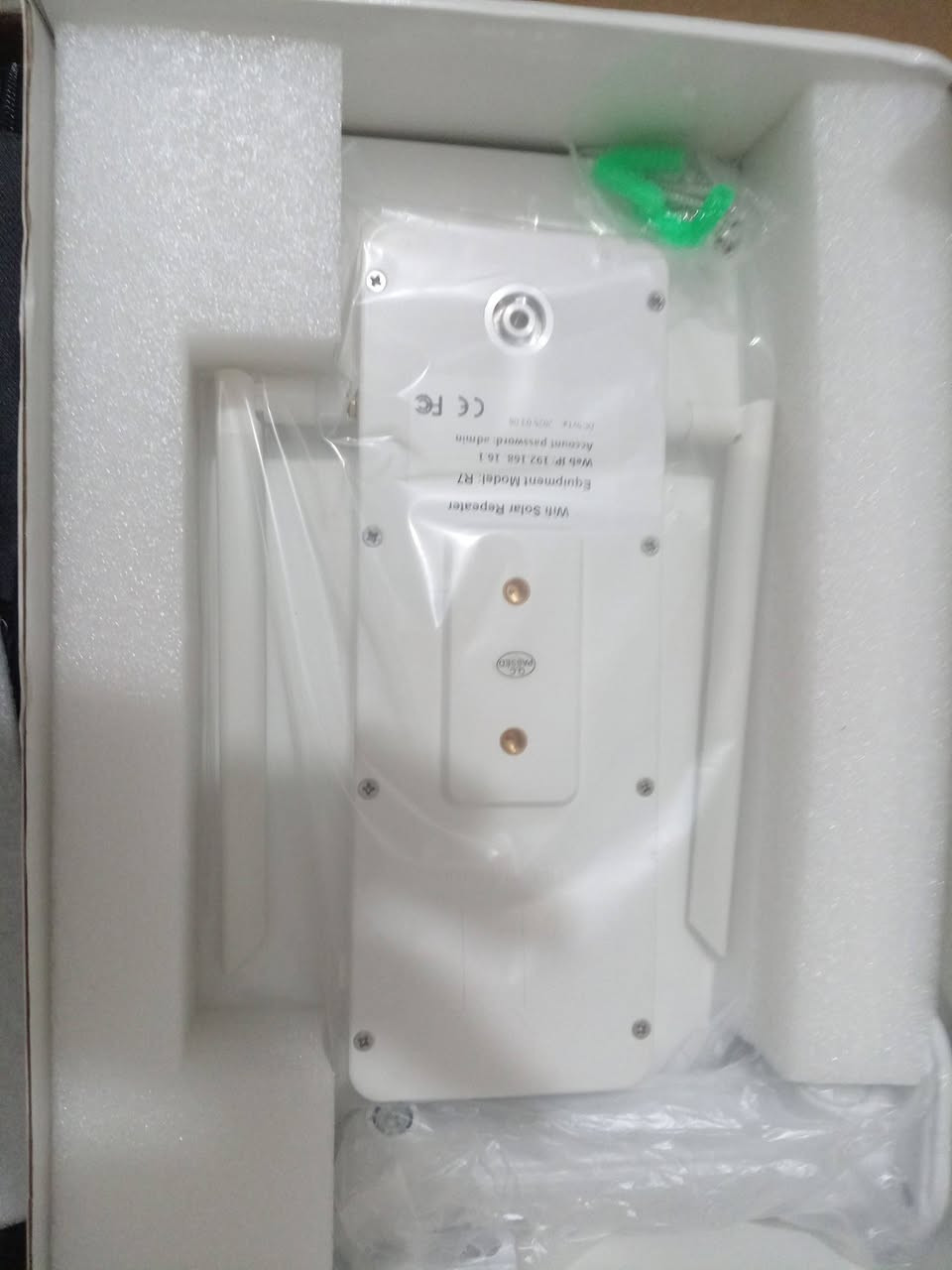 راوتر عملاق يشتغل على طاقه الشمسيه
السعر 100 الف


**إذا كنت صاحب هذا الإعلان وتريد حذفه لأي سبب، رجاءا أرسل رسالة إلى الدعم الفني**