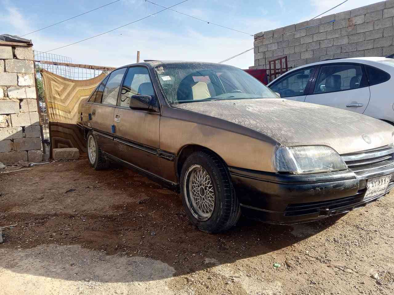 السلام عليكم اوبل اوميجا للبيع رقم صلاح الدين السعر 15 وبيها مجال محرك جديد فقط راعيها الشرع بكركوك ما اندله مكان السياره صلاح الدين تكريت ***********
