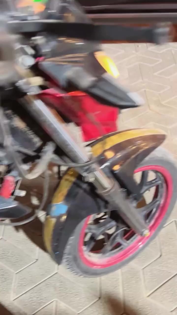 دايون خفاش للبيع دراجة خير من الله نكرة بكل وقت رزانه فول بيهة نقص كفر واحد مديل2020دراجة اوراق موجوده بس تعبانات اوراقهةمو مال ترقيم مسعجل عله بيعتهة مكاني بغداد لحسينية مال راشدية سعرهة 1100بيهة مجال بسيط


**إذا كنت صاحب هذا الإعلان وتريد حذفه لأي سبب، رجاءا أرسل رسالة إلى الدعم الفني**