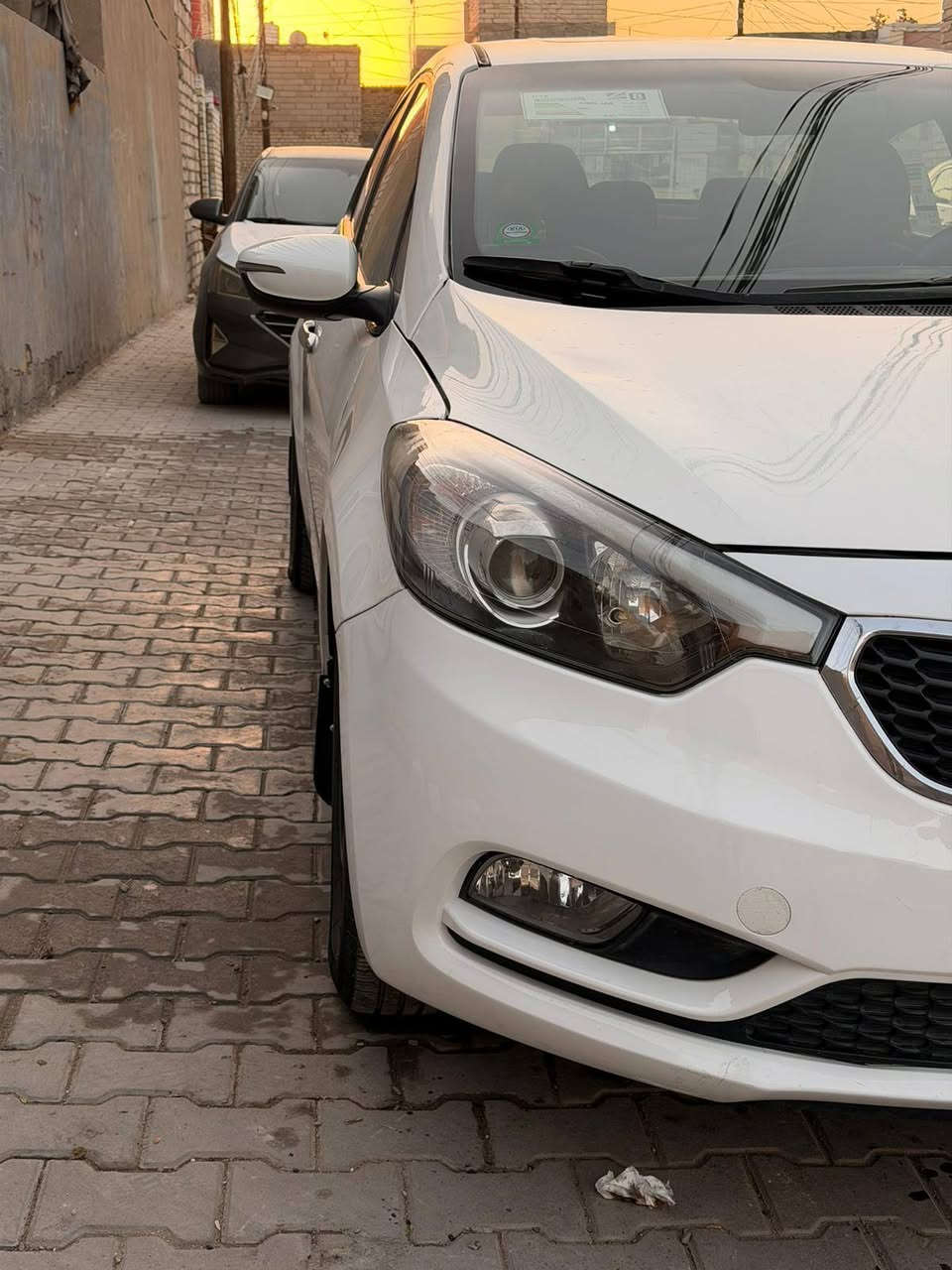 سلام عليكم سياره البيع كيه سيراتو موديل ١٣ خليجية شكل ١٤ مكفوله بيهه بنيدوجاملغ وشوية بل باب مال سايق السياره فول فتحه مداور وكاله حاضر السعر ١٠٥ وبيه مجال حك الجيه العنوان نجف كوفه حي ميسان هاذه رقمي ***********بي
