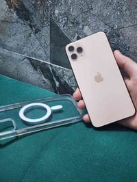 موبايل 11 برو ماكس نموذج M ذاكره 256 بطاريه 92 اصليه  مبدل فقط شاشه اص...