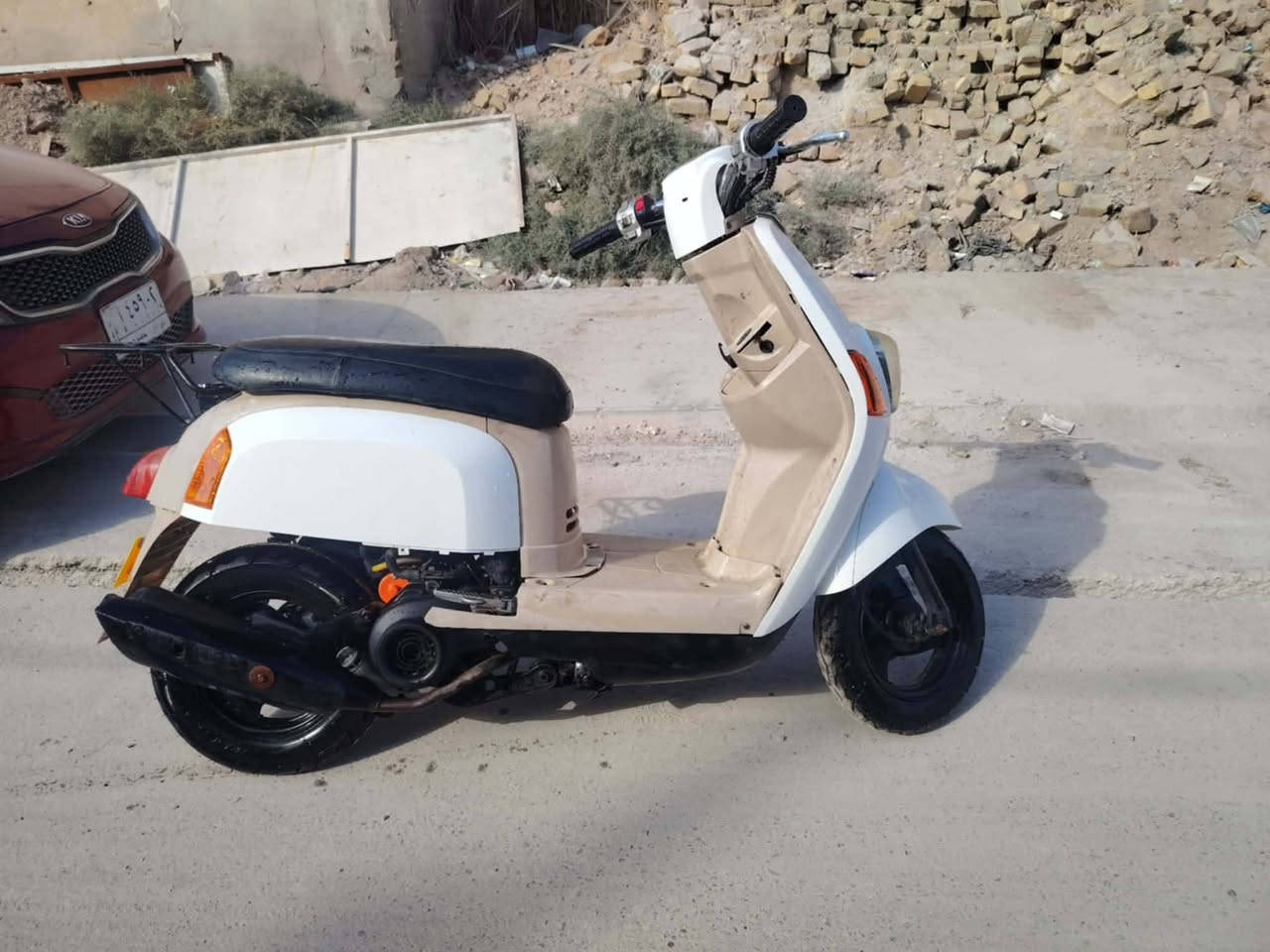 سلام عليكم دراجه بوليسي كلشي شغال بيه عداد علا كيج علا بريكات دراجه كلش حلوا 55 فاتحه بيدي مكفوله مكينه ناعمه كفرات يخبلن محتاج وريد ابيعه  بسعر مناسب وبلادي دراجه تاخذه ماتخسر عليه من بيت السوك سعر 500
تفضل خاص وتدلل 
رقم ***********
