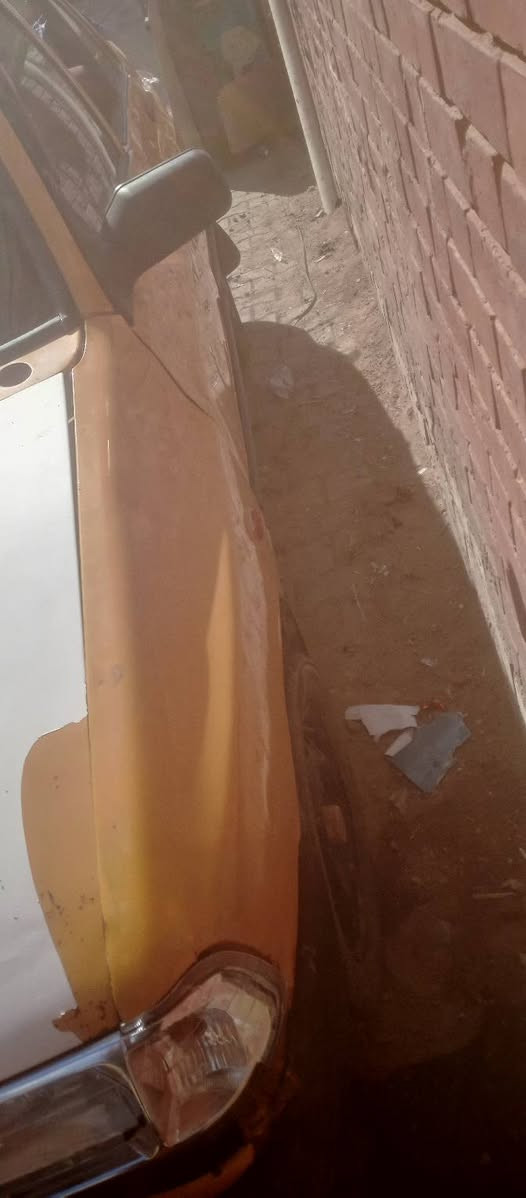 سايبه الموديل 2011/ابغداد نكلزي مصفره هيه وغرامه كير جديد مكينه كايمه وبشرط تحويل سياره بسمي عنوان ابغداد العظميه قرب مستشفي النعمان جامه خلفيه مكسوره وبل صفحه مكسوره ***********/سعر 14/بي مجال
