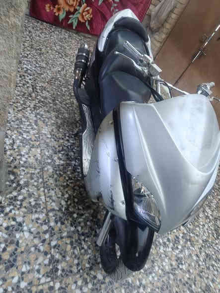 سلام عليكم شباب فورزه 0/8 للبيع 
دراجه جديده مصار شهرين نازله رمبه مكينه
كلجات وضع شركه كله بلاد دراجه فول تزويد
ستيرن عنابير مجامع نيكل 4 دبلات نيكل دوسات نيكل 
بكلايت كرستال دراجه كير 3 تحويلات 6 نمر 
دراجه بيه لغود بدون لغود بجم بجيس صالنصه سكله
صوط وفصله فول دراجه ماشيه 30. زيرو دراجه بومه +  تزويد سبايدر. ( مكاني بغداد العبيدي شراي يتصل*********** مو شراي لتعبني سعر مليون و 350
