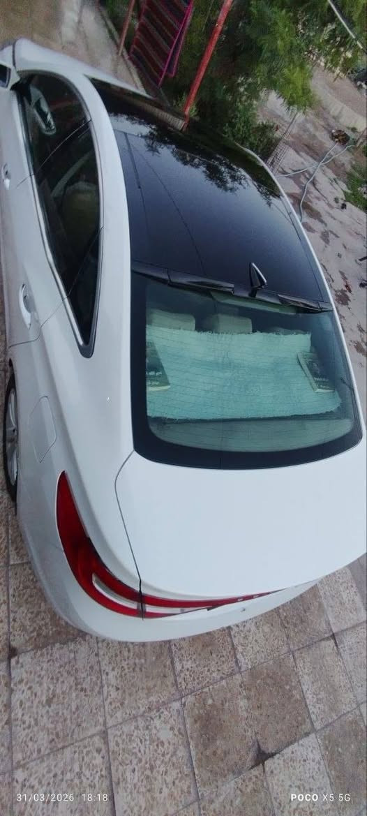 ​للبيع: هيونداي أزيرا 2012 (وارد خليجي)
المواصفات:
​المحرك: 4 سلندر (2400).
​الوارد: خليجي.
​الإضافات:
​السقف: فتحة بانوراما.
​التشغيل: بصمة (تشغيل + أبواب).
​الكشنات: تحكم كهرباء + تدفئة.
​الستيرن: تحكم كهرباء بالوضعية + أزرار تحكم (صوت + اتصال بلوتوث).
​الحساسات: رادارات (حساسات) أمامية وخلفية أصلية.
​الشاشة: شاشة معلومات وتحكم بالصوت (الشاشة الصغيرة الأصلية).
​ديالى - خانقين - ناحية السعدية
رقم الهاتف: ***********
