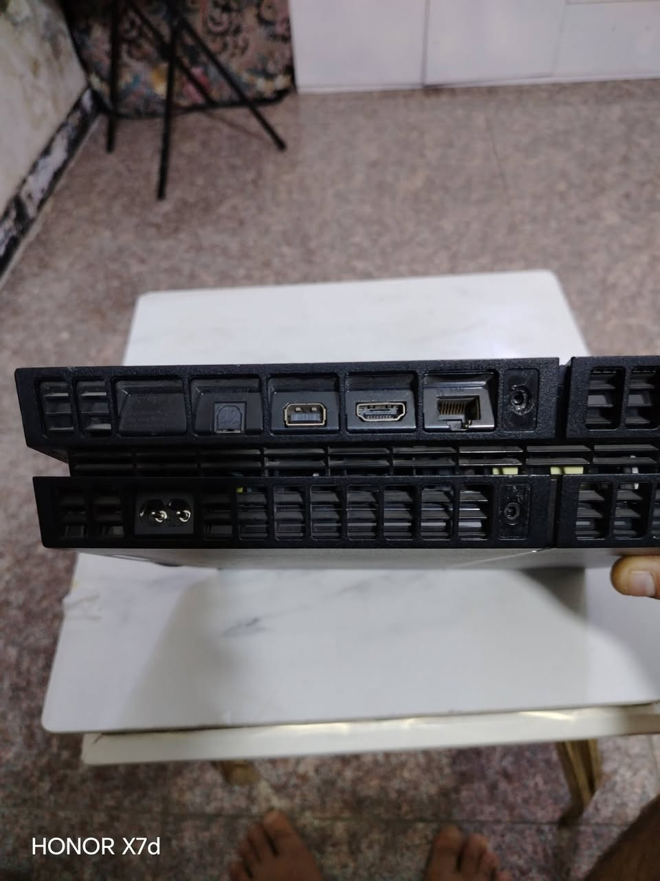 سلام عليكم شباب بلي 4 او لاين كامل ملحقاتة للبيع
***********
