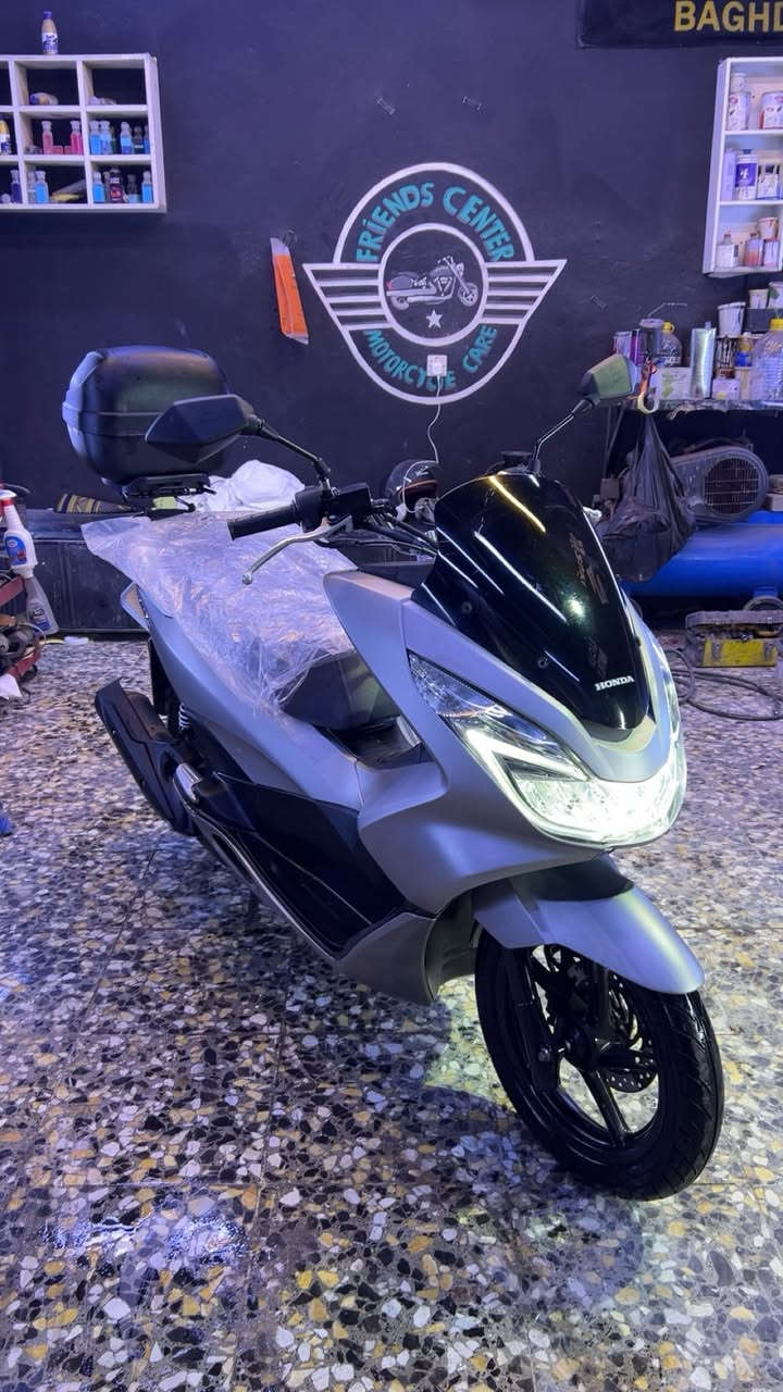 سلام عليكم بي سي اكس 125 كفاله عامه ماشيه 22km حساس زدحام شغال 
مكاني الشعب شارع لصحه 
***********
