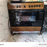 طباخ • نضيف • فرن شغال