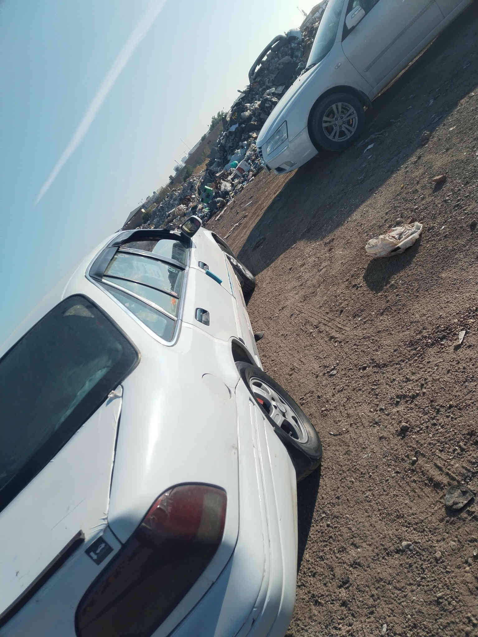 يالله السلام عليكم ورحمة الله وبركاته
اللبيع دايو برنس فراشه موديل 96 سنويه عضم عاج
رقم الأنبار مشروع وطني سياره حداديه كلشي مناقصه
صدر جديد تايرات جدد باتري داينمو كله جديد مفتوح مو مسكر  محرك
وكير كفاله عاامه مشتغله عل ايدي لا تنقيص ولا تبخير
السعر 33 وبيه مجال بسيط مكان السياره الأنبار رمادي ***********
