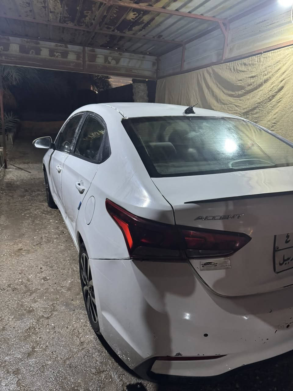سياره اكسنت خليجي فول مواصفات موديل 2020 السياره بيها جفيه ع جهه السياق ومصبوغه عام كير محرك جديد تبريد شغال تخم تاير السياره ماشيه 98 الف كيلو متر سعه المحرك 1600 وسياره حلوه وعمليه السياره موجوده بالبصره ابي الخصيب السعر 75 ورقه وبي مجال للاتصال ع الرقم *********** او ع الرقم ***********
