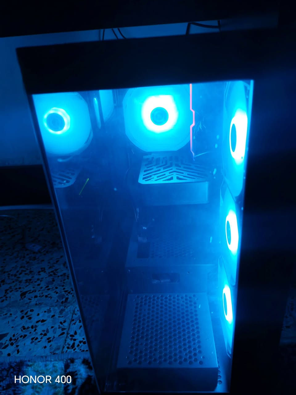 سلام عليكم شباب pc البيع  هذه رقم تلفوني ***********   
VGA RTX 5060 8GB PALIT DUAL FAN

CPU INTEL ULTRA 5 225F

B860 GIGABYTE MK

RAM 16GB DDR5 6000MHZ RGB LEXAR THOR NEW KIT/

500GB NVME M.2 GEN3 2100MB/S LEXAR NM610

650W 80+PLUS BRONZE FANTECH /

MNTOB MN-2000 FUSION ARGB AIR/COOLER

ANTEC CX300 BLACK

MONITOR ELSA EA241Q PRO 24INCH 144HZ OC 180HZ

0.5MS FAST IPS +SPK BLACK

UPS ONLINE 1KV GETX 2*12V/9AH

XG-1 TIGER KIT KB. MOUSE RGB

AULA S606 HEADSEAT RGB

DAHUA ROUTER +EXTENDER 300MB DH-N3
مو لحضه كله البيع هيه الميز وكرسي  ريده 2450 بيه مجال الشراي
