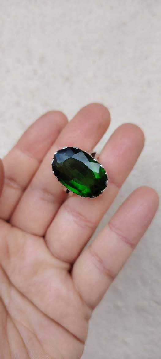 زبرجد روسي اصلي صياغه يدويه فضه 925 قطعه واحد على واحد جميله جدا جدا
السعر خاص


**إذا كنت صاحب هذا الإعلان وتريد حذفه لأي سبب، رجاءا أرسل رسالة إلى الدعم الفني**