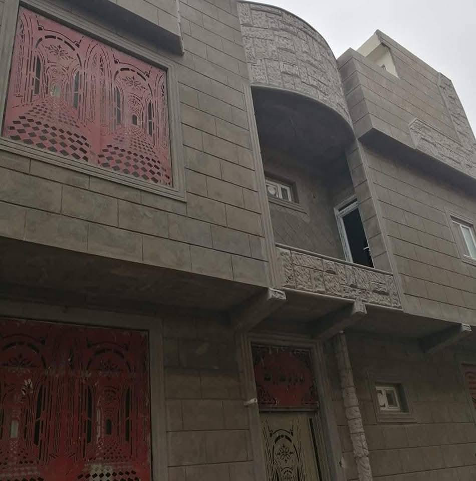 السلام عليكم لباخ فارغ جص وبورك وسمنت وجهيات فوم ***********
