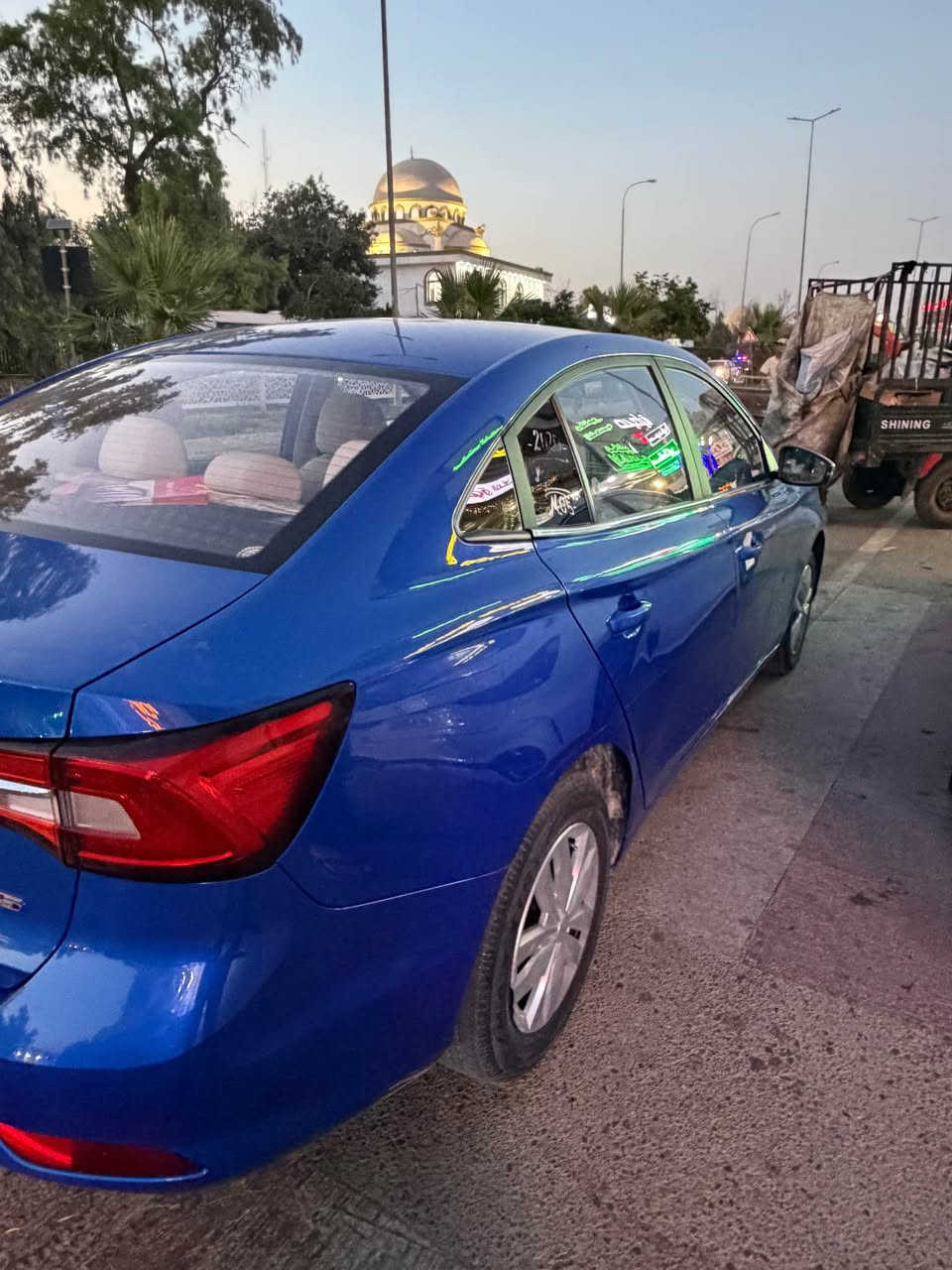 سلام عليكم 
MG5 2020
للبيع فقط لون ازرق حبري 
موصفات استندر بلاص اعتيادي 
بدون فتحه 
سياره بدون قطره صبغ فقط بيها تعديل بارد مبين بلصور 
كير ومكينه شرط شركه برغي ما مفتوح 
ماشيه 69 الف 
باتري و تايرات كلها جديد 
صدر و ادامه كلها جديده 
بطاقه بانزين بيها 
سنويه باقي بعد سنه يخلص 
سعره 87 وبيها مجال بسيط 
مكاني كركوك 
*********** كركوك, العراق
