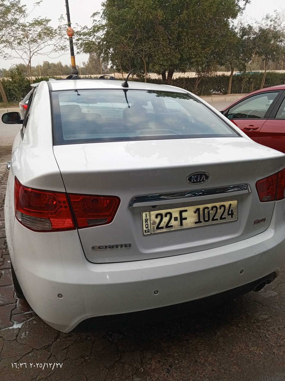 السلام عليكم سيراتومودبل13بيه  صبغ البابتين الخلفية صبغ اثر شخوط والبنيد مبدال بدون دعمه اثر فابلون السعر 100وبيه مجال رقم اربيل سنويه27. ***********
