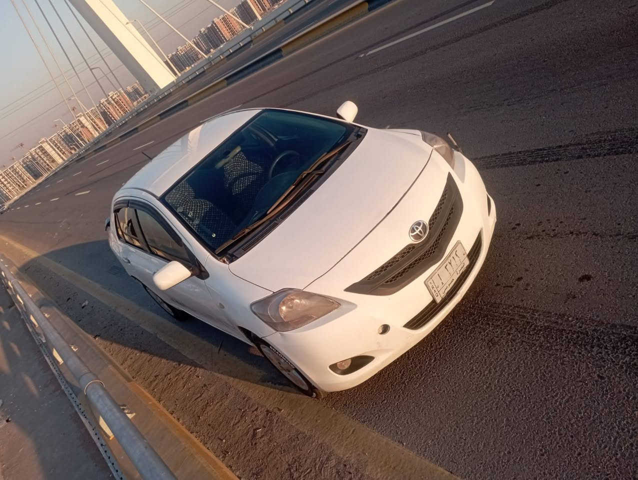 كورلا يارس 2007 السعر 70 عنواها بصرة ***********
