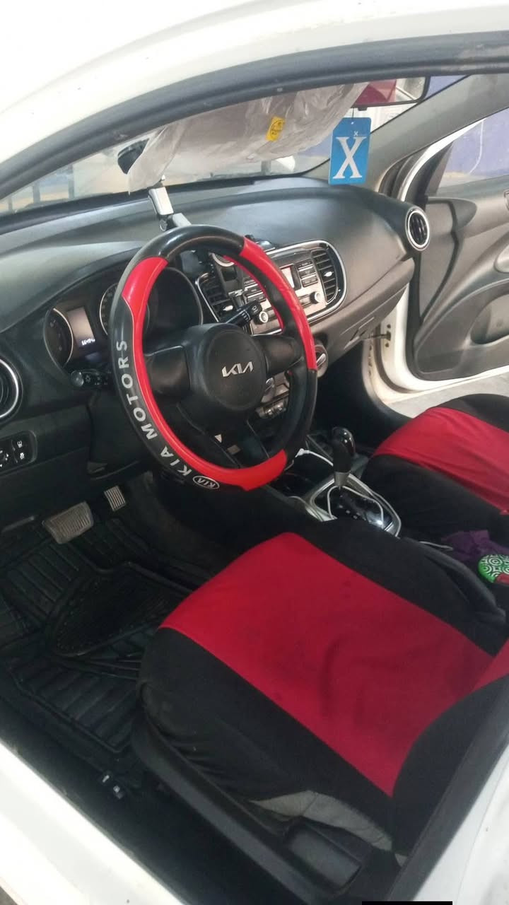 كيا بيجاس 2023 
فول 1/1 فتحه 
لون ابيض ماشية  79الف خليجي كفالة 
عامة فقط ضربة باب السائق وبالصندوق 
  فول مواصفات 
كروس سرعة 
حساسات خلفية  
حساس اطار 
مانع انزلاق اشاير 
فتحة سقف داخل اسود
AUX و USB ادامه لمجموعة الوقود كاملة مقاعد مخمل +مدوشمه
مكاني بغداد
السعر رقم 1 رد تلقائي
رقم راعيها
***********
