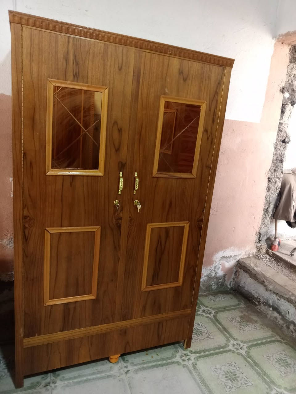 مرحبا أغراض للبيع للعنوان بعشيقة ***********
