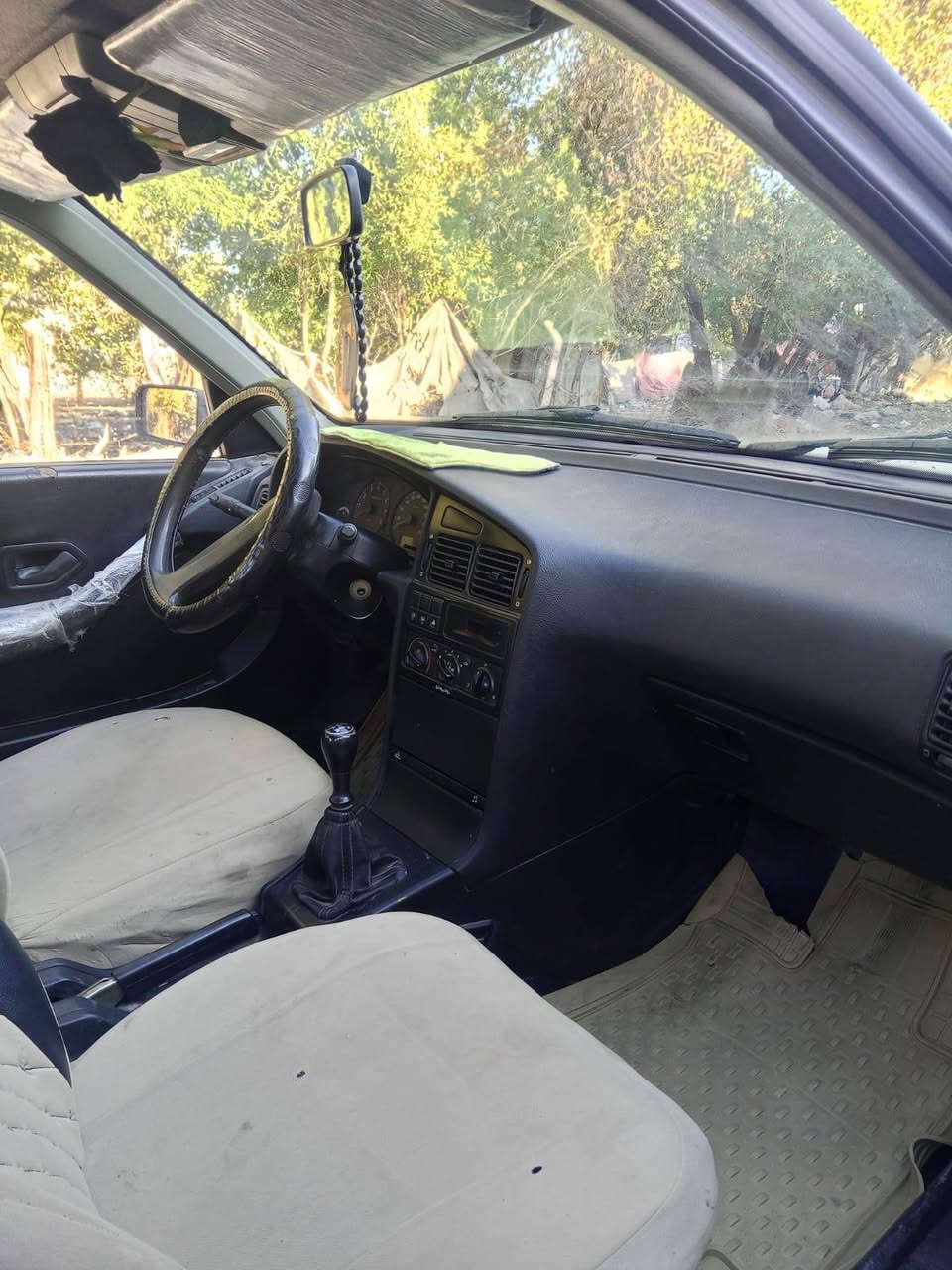 السلام عليكم اخوان ٤٠٥ بسمي رقم انكليزي كربلاء  موديل ٢٠١٠ بلاديه بس البنيد مبدل جاهز من كلشي السعر ٤٠ وبيه مجال للطيبين  رقم الهاتف ***********
