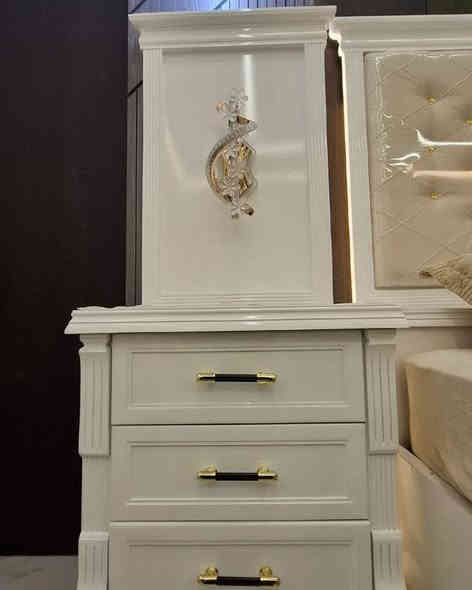 سلام عليكم أعزائي المتابعين✨️
غرفة نوم حديثة دزاين جديد لون ابيض🌿
تصميم هادئ وعصري زان مصري داخل 4ملم خارج 5 ملم
♥️🖤♥️🖤♥️🖤
للاستفسار راسل صفحة بيج
*********** واتساب 🔥
