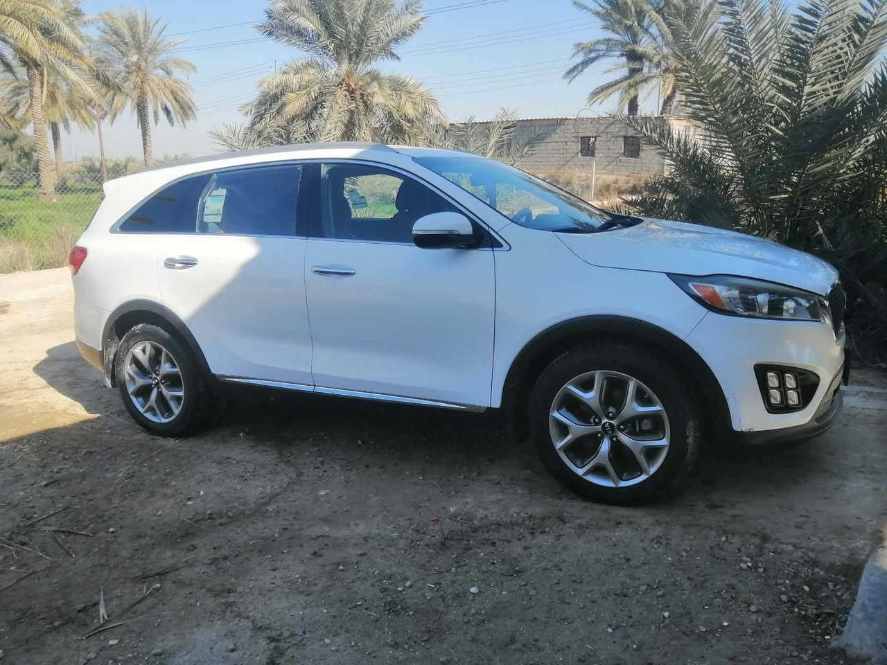 سورنتو موديل ٢٠١٦ وارد أمريكي مكفوله كفاله عامه مكينه ٢٤٠٠ السعر ١٧٥ مكان الديوانيه رقم  قادسيه بسمي
***********
