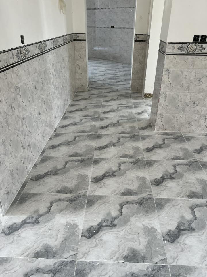 سلام عليكم  متوفر خلفات سيراميك شغل درجه اولى نشتغل بكل المناطق الخالديه والحبانيه  والصقلاويه بكل مكان بحيث تسليم مهندس 

*********** واتساب 
***********
اتصل وتدلل
