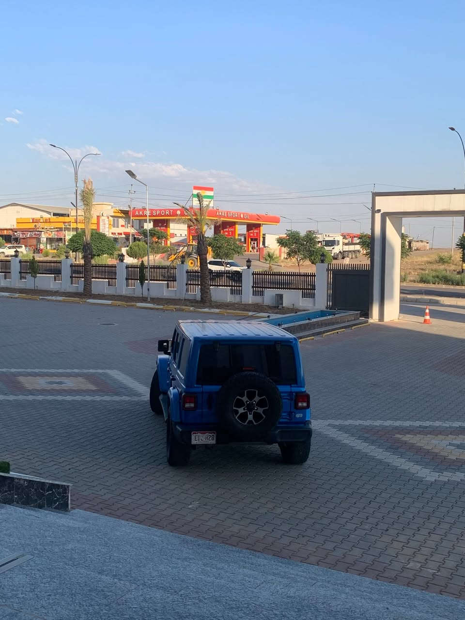 سلام عليكم 🌹🌹
للبيع فقط
جيب رانگلر
موديل 2024
سيارة بجم و خلف كبس
فقط بابين تبديل شريكة 
و شوية دوسة صبغ 
سيارة شرط ترقيم 
محرك ٤سلندر توربو
سعر جدا رخيص 235و بيها مجال للطيبين
سيارة موجودة عقرة 
شراي يتصل ***********
