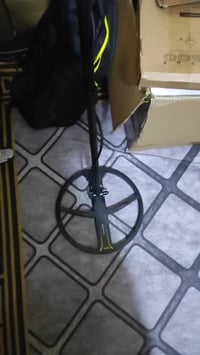 كاشف معادن • موضح بالفيديو • شامل التوصيل