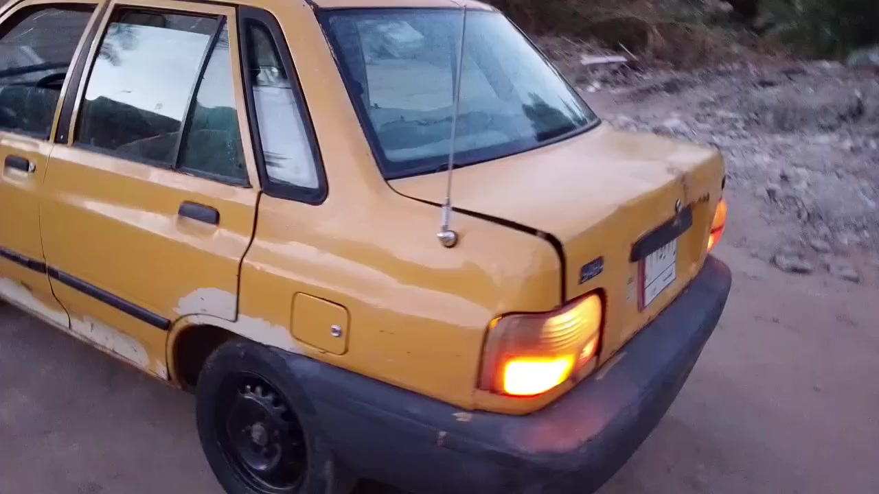 سايبه موديل 9 شواصي وكير ومكينه كلهن انضاف
مالكه موجود هيئه عل مشتري غرامات ماعليه 
كهربائيات كله شغاله رقم قادسيه الماني تايرات 
نص عمر حداديه ستوني مسويه 17 وبيه مجال
*********** الديوانية غماس
