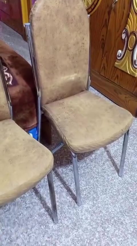 من رخصه الادمن ميز طعام وكراسي ٤ نضيفات جدا


**إذا كنت صاحب هذا الإعلان وتريد حذفه لأي سبب، رجاءا أرسل رسالة إلى الدعم الفني**
